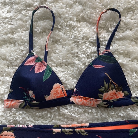 Triangl Swim set - Picture 2 of 5